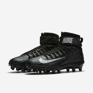 Nike Lunarbeast Elite TD Football Cleats